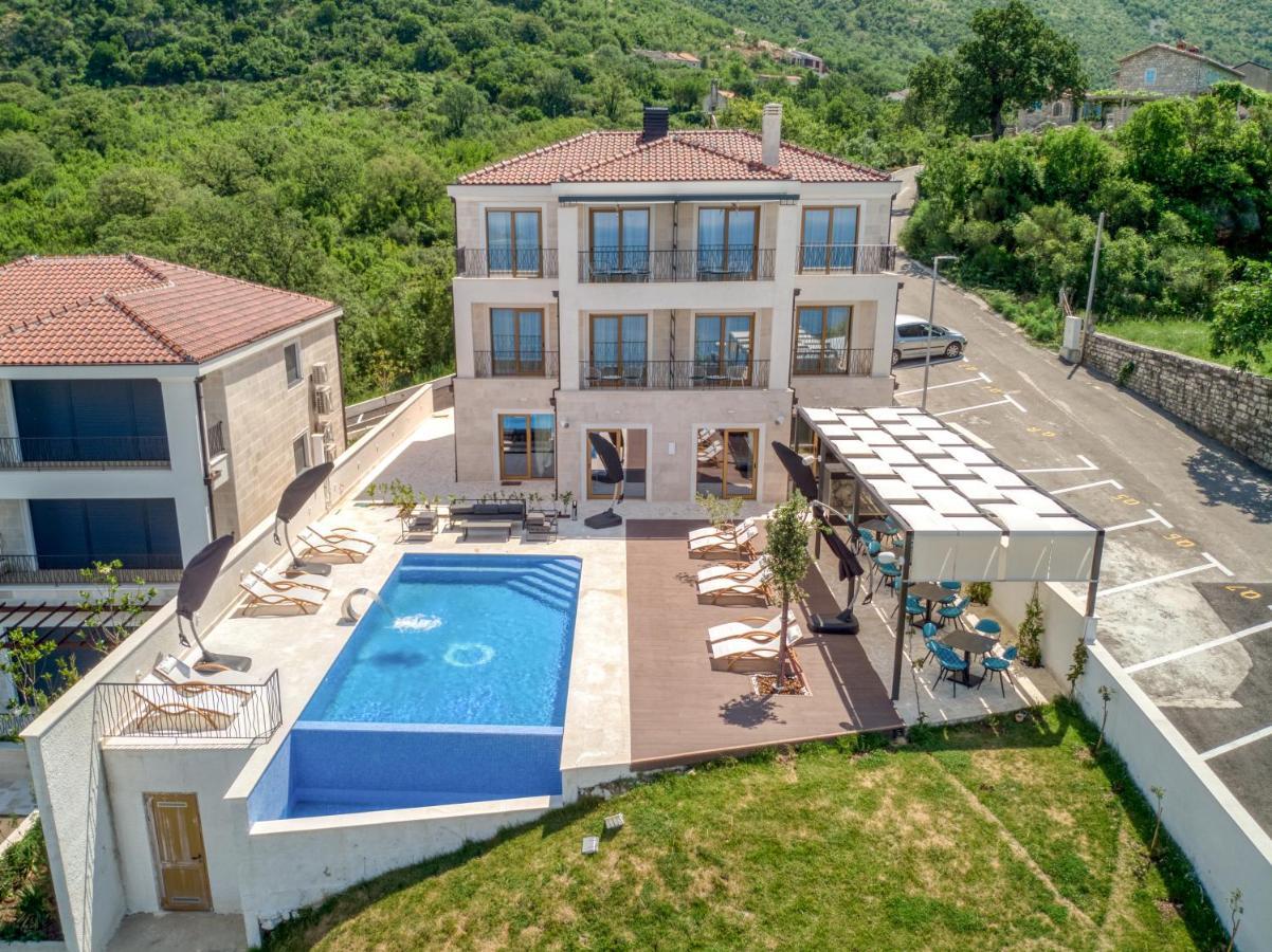 Quercus Residences Apartments Свети-Стефан Экстерьер фото